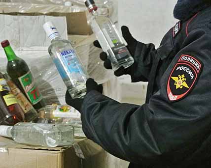 ЗЕЛЁНЫЙ ЗМИЙ МАСКИРУЕТСЯ