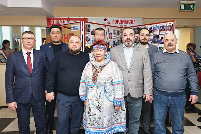 «Герои Чукотки» приняли участие в поэтическом вечере ко Дню защитника Отечества