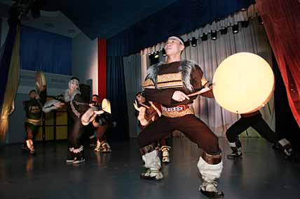 ПОДЕЛИЛИСЬ ДОБРОТОЙ СЕРДЕЦ