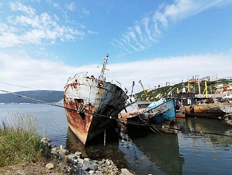 Работа по подъёму затонувших судов продолжится на Чукотке летом в окрестностях Эгвекинота