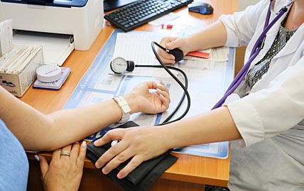 ВЫЯВИТЬ И ВЫЛЕЧИТЬ