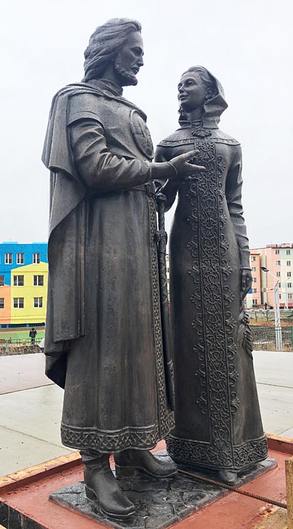 АТОМЩИКИ ДАРЯТ ЛЮБОВЬ И ВЕРНОСТЬ