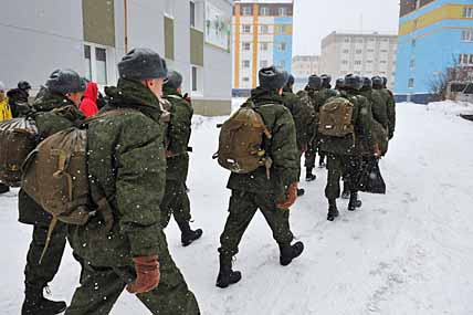 НОВОБРАНЦЕВ СЧИТАЮТ ПО ВЕСНЕ