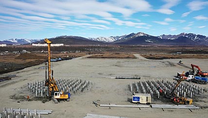 В ЭНЕРГОЦЕНТРЕ СТРОЙКИ