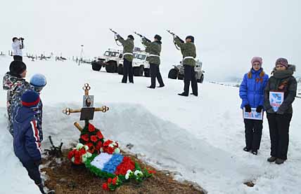 НЕ ДОЛЖНО БЫТЬ ЗАБРОШЕННЫХ МОГИЛ