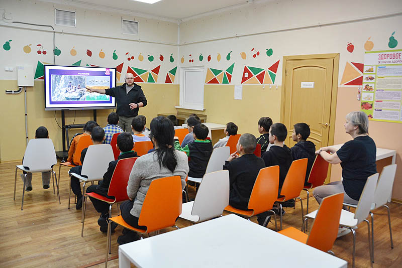 «Берингия» идёт к людям