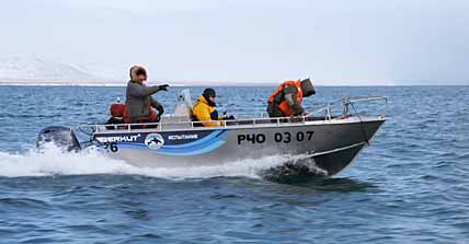 ИСПЫТАЛИ ЛОДКИ МОРЕМ