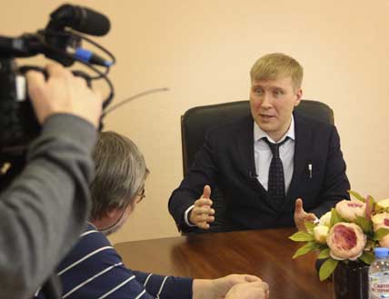 С ТВЁРДОГО НА ГОЛУБОЕ