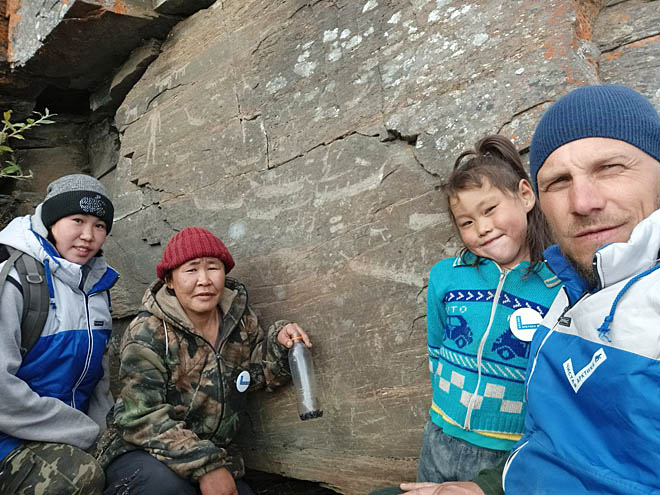 Мусор с Пегтымеля вывезли… на вертолёте