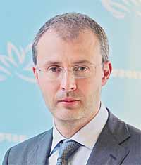 ИНВЕСТОРЫ УДАРИЛИ ПО РУКАМ