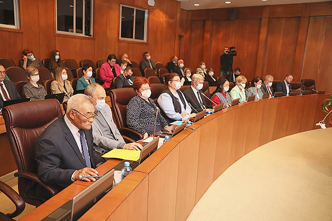 Новый состав, новый спикер