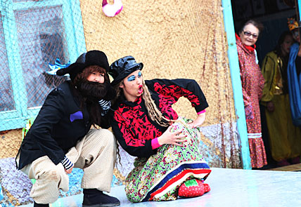 УХА ВПЕРЕМЕШКУ С ДОЖДЁМ