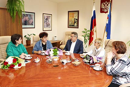 ОТ СПИКЕРА  С БЛАГОДАРНОСТЬЮ