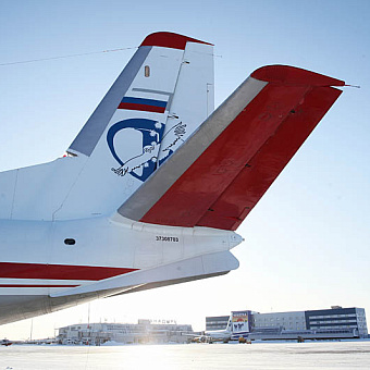 Правительство округа закрепило льготу на авиаперелёты в регионе для детей от 2 до 12 лет