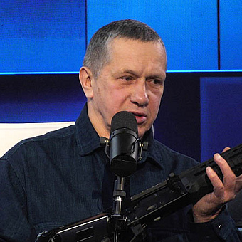 Юрий Трутнев рассказал о доработке легендарного автомата Калашникова