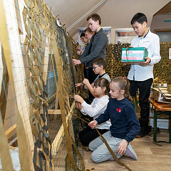 Крепкие «УZелки Победы»